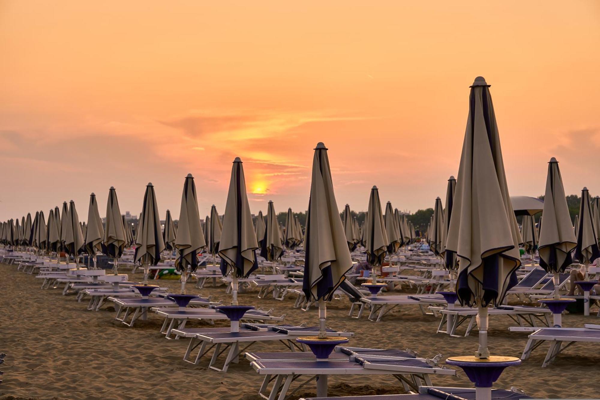 Cozy Villa 250 Metres From The Beach - Beahost - Bibione Eksteriør bilde