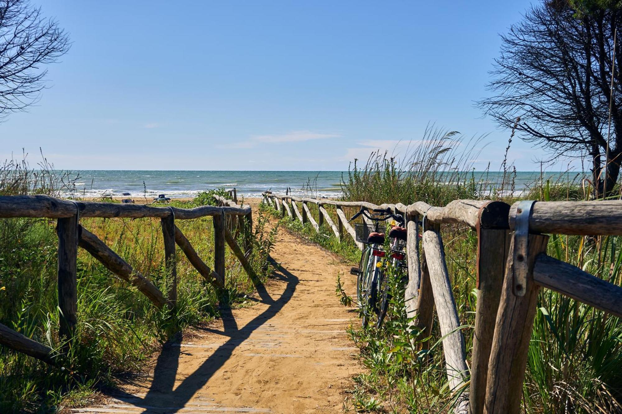 Cozy Villa 250 Metres From The Beach - Beahost - Bibione Eksteriør bilde